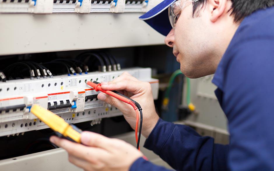 électricien installateur Paris 1